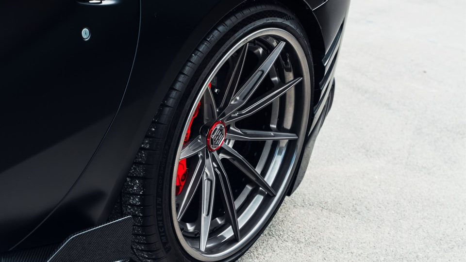 Duke Dynamics 812 | Nero Daytona | on 1886 G-010 | Polished Smoke | Duke Dynamics FEROCE Kit