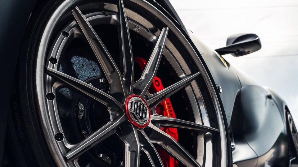 Duke Dynamics 812 | Nero Daytona | on 1886 G-010 | Polished Smoke | Duke Dynamics FEROCE Kit