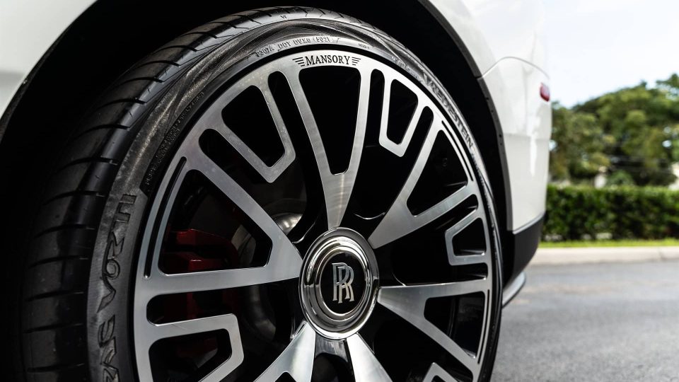 Mansory V.6 | Rolls-Royce Cullinan Black Badge