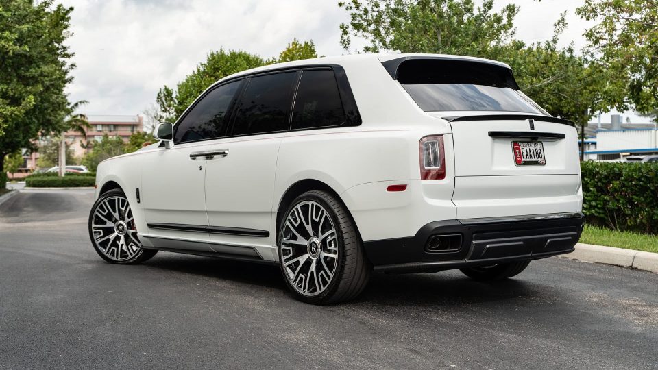 Mansory V.6 | Rolls-Royce Cullinan Black Badge