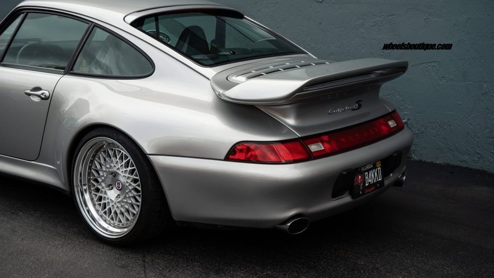 PORSCHE 993 C4S ON HRE 501