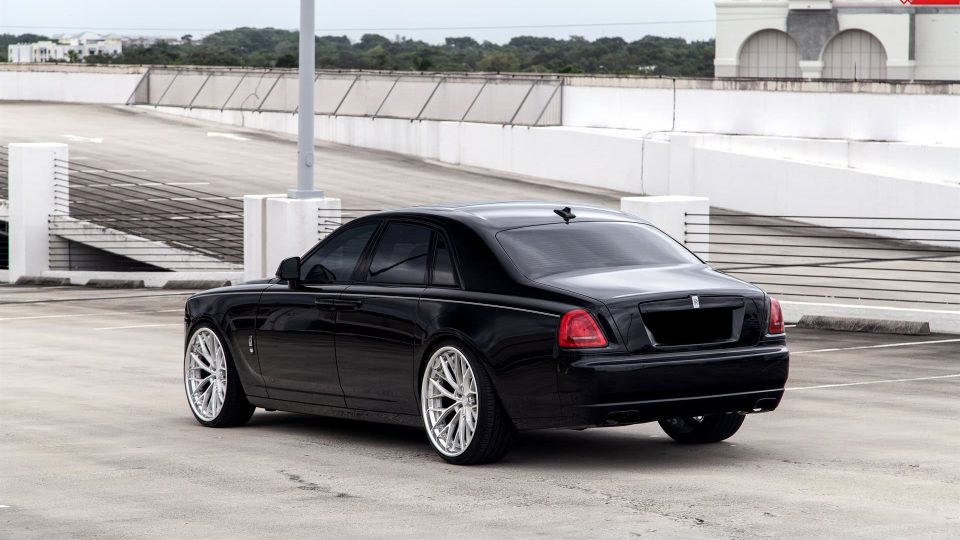 ROLLS-ROYCE GHOST ON ANRKY AN30