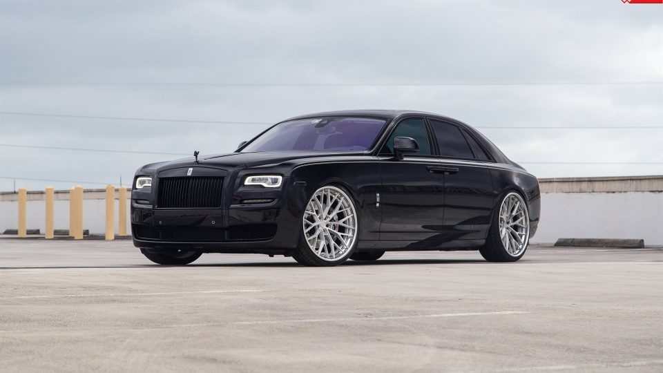 ROLLS-ROYCE GHOST ON ANRKY AN30