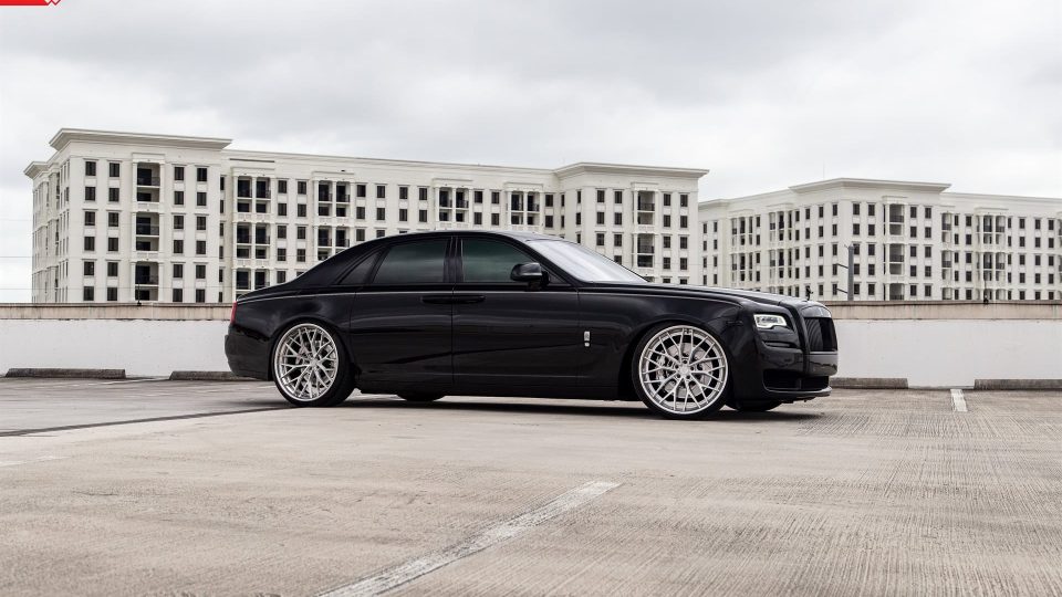 ROLLS-ROYCE GHOST ON ANRKY AN30