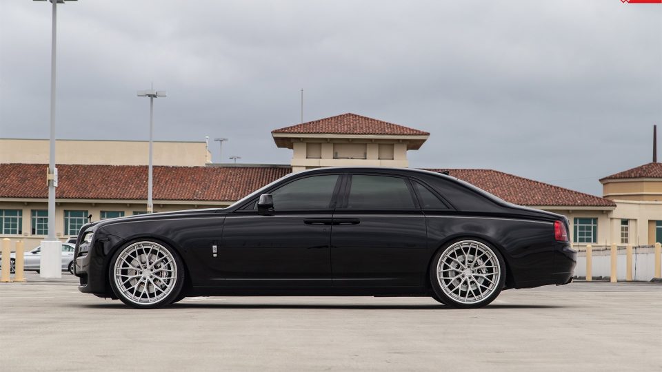 ROLLS-ROYCE GHOST ON ANRKY AN30