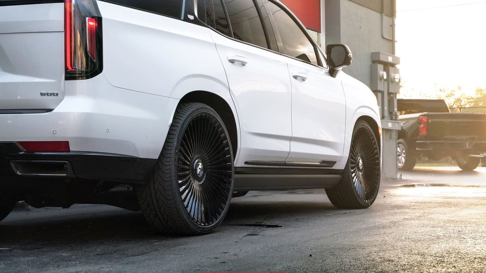 Forgiato Trimestre-M | Cadillac Escalade