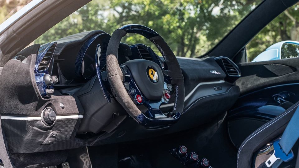 Ferrari 488 Pista | Azzuro La Plata | Novitec NF10 ZV | Gloss White