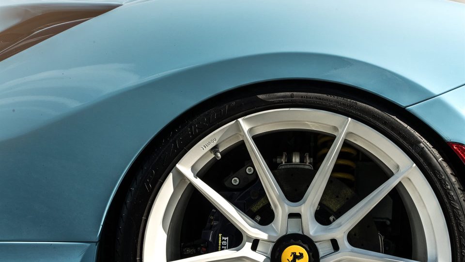 Ferrari 488 Pista | Azzuro La Plata | Novitec NF10 ZV | Gloss White