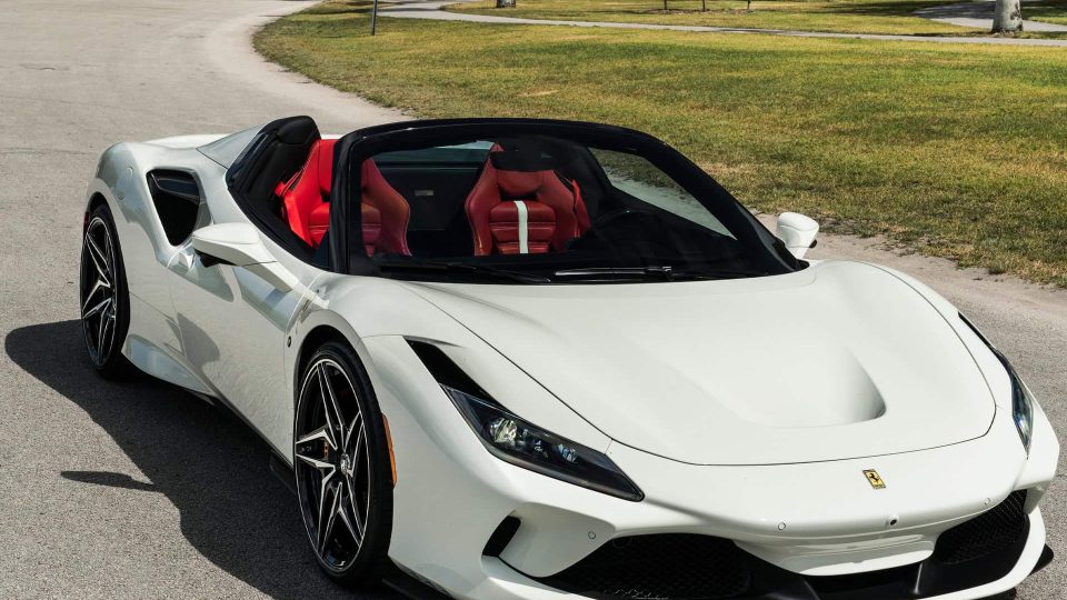 Ferrari F8 Spider | Bianco Avus | ANRKY S3-X1 | Two-Tone: Brushed Clear Face + Gloss Black Windows