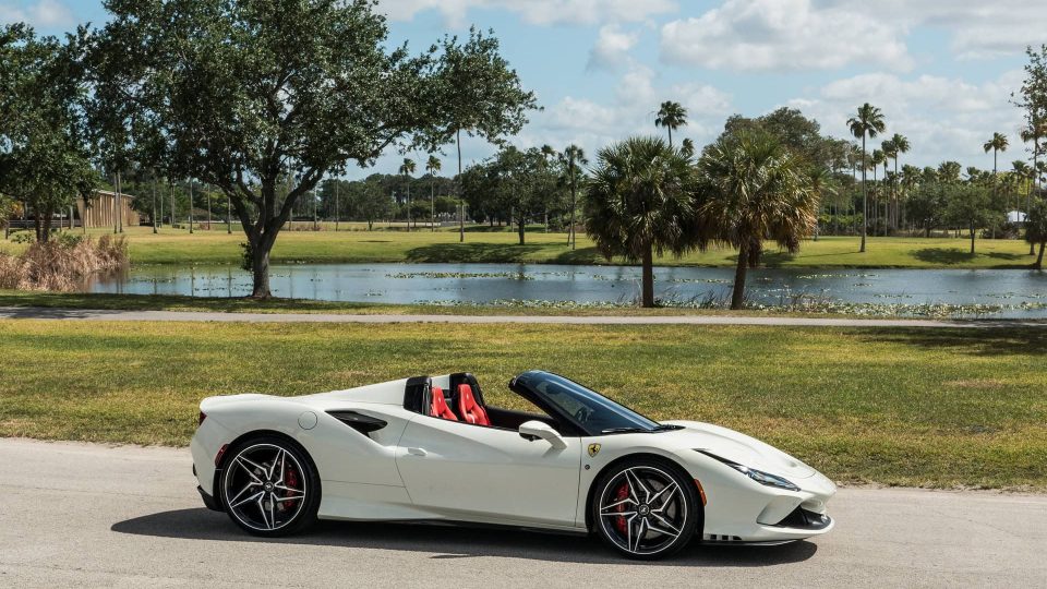 Ferrari F8 Spider | Bianco Avus | ANRKY S3-X1 | Two-Tone: Brushed Clear Face + Gloss Black Windows