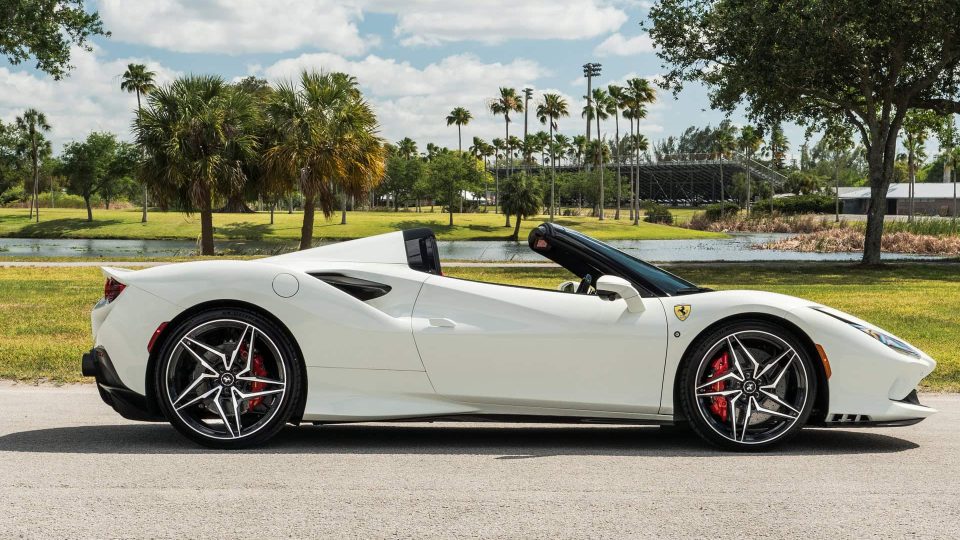 Ferrari F8 Spider | Bianco Avus | ANRKY S3-X1 | Two-Tone: Brushed Clear Face + Gloss Black Windows