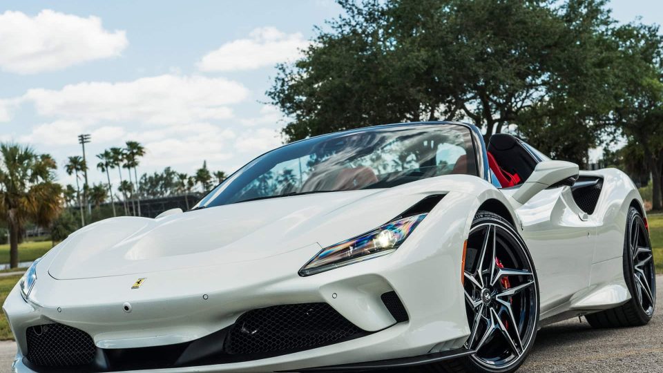 Ferrari F8 Spider | Bianco Avus | ANRKY S3-X1 | Two-Tone: Brushed Clear Face + Gloss Black Windows