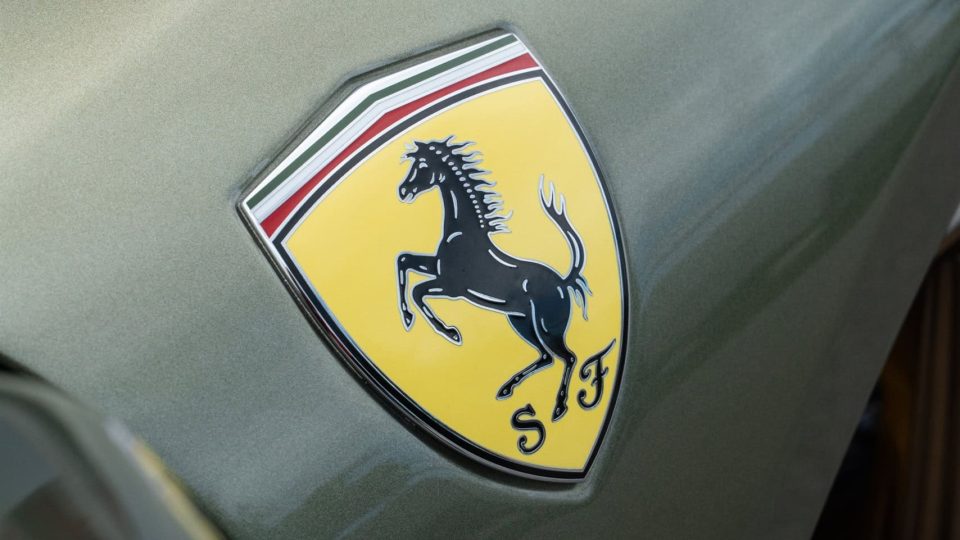 Ferrari 296 GTB | Verde Mansoni | on ANRKY RS5.3 | Mirror Polished Champagne