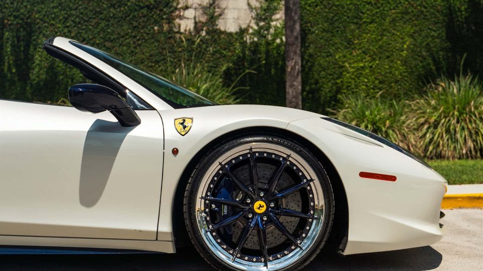 Ferrari 458 on HRE S104SC