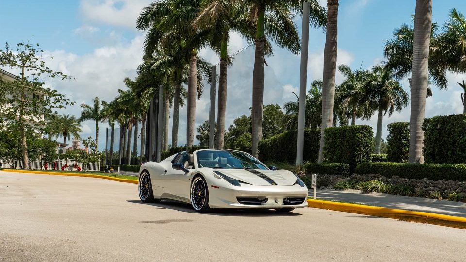 Ferrari 458 on HRE S104SC