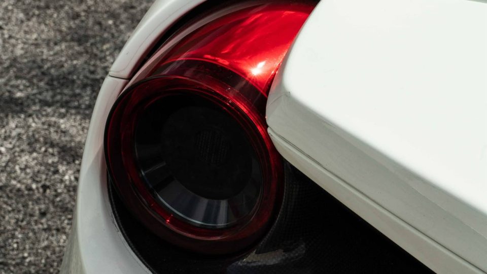 Ferrari 488 GTB | Bianco Fuji | on HRE 520 FMR | Brushed Clear