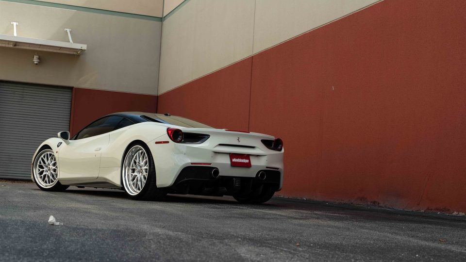 Ferrari 488 GTB | Bianco Fuji | on HRE 520 FMR | Brushed Clear