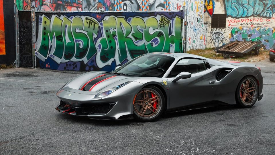 Ferrari 488 Pista Spider | Grigio Silverstone | on HRE S107SC | Frozen Polished Bronze