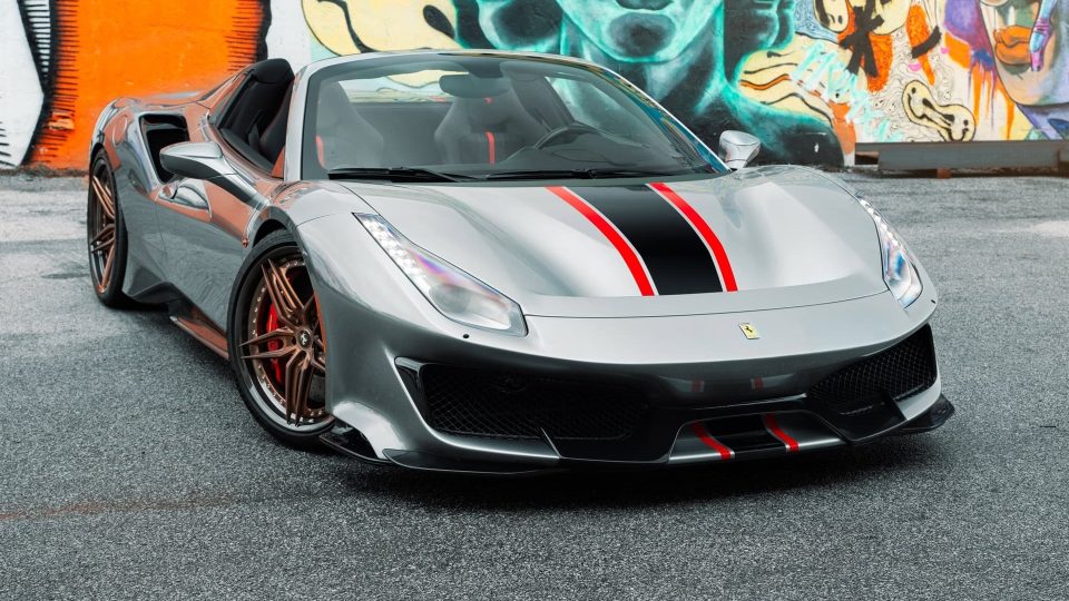 Ferrari 488 Pista Spider | Grigio Silverstone | on HRE S107SC | Frozen Polished Bronze