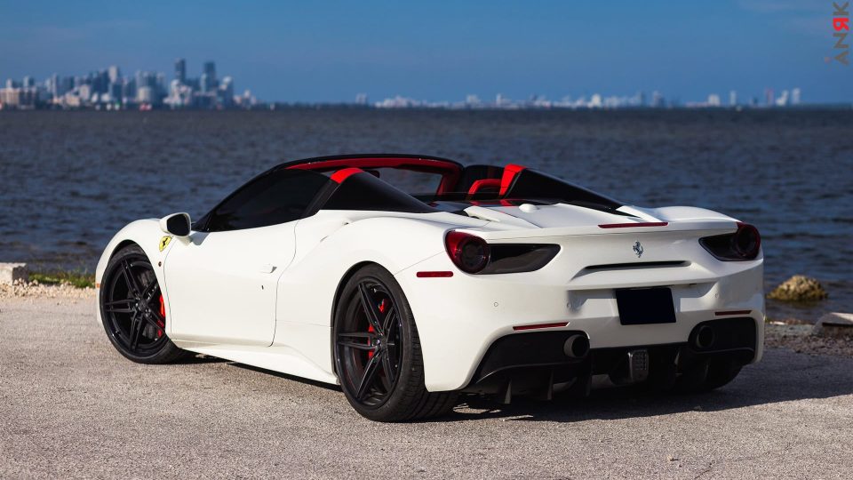 Ferrari 488 Spider | Bianco Avus | on ANRKY AN37 | Satin Black