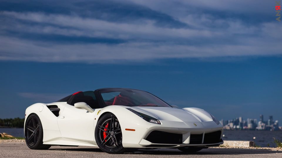 Ferrari 488 Spider | Bianco Avus | on ANRKY AN37 | Satin Black