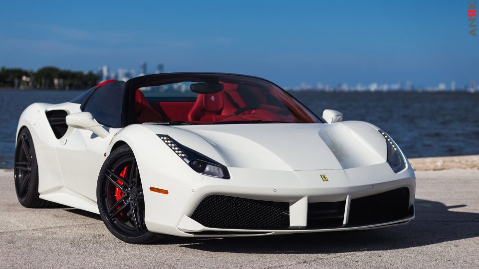 Ferrari 488 Spider | Bianco Avus | on ANRKY AN37 | Satin Black