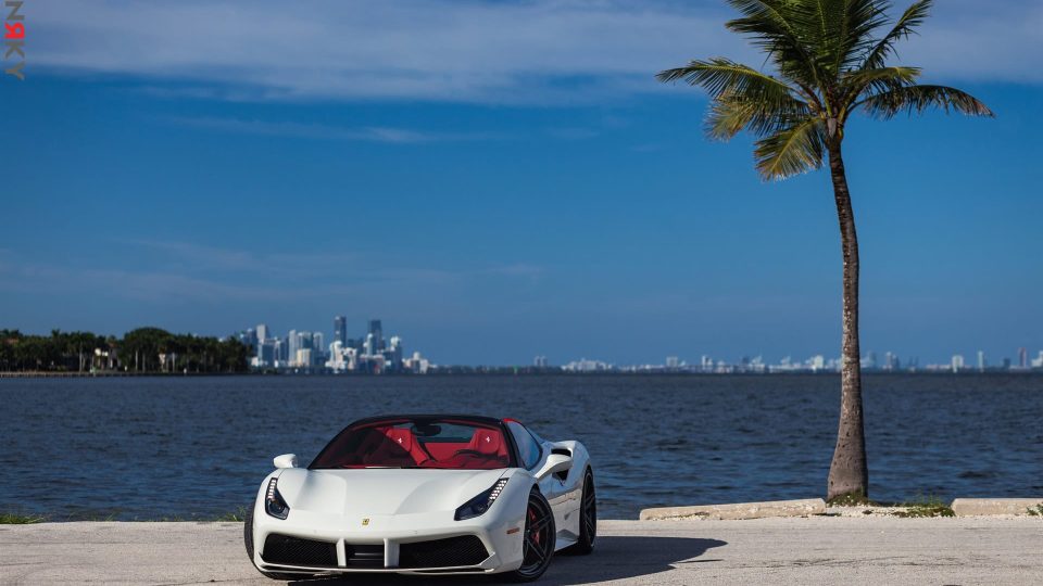 Ferrari 488 Spider | Bianco Avus | on ANRKY AN37 | Satin Black