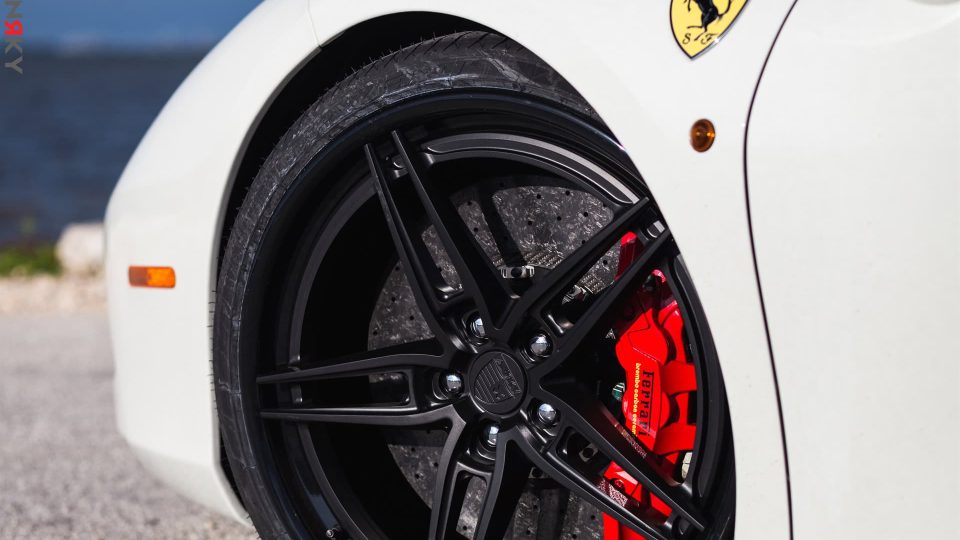 Ferrari 488 Spider | Bianco Avus | on ANRKY AN37 | Satin Black