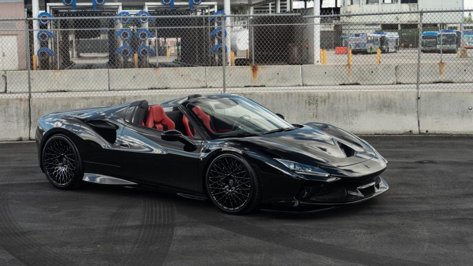 Ferrari F8 | Nero | on HRE 501M | Gloss Black