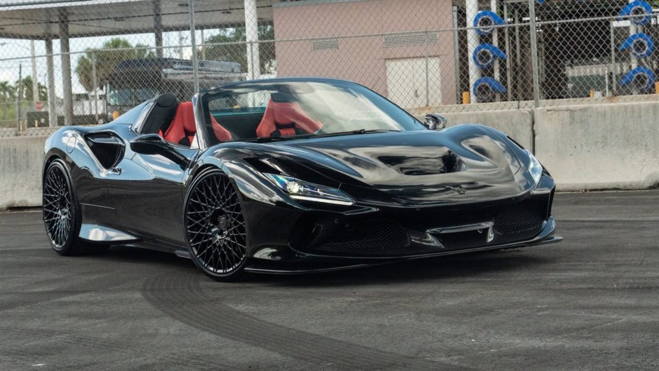 Ferrari F8 | Nero | on HRE 501M | Gloss Black