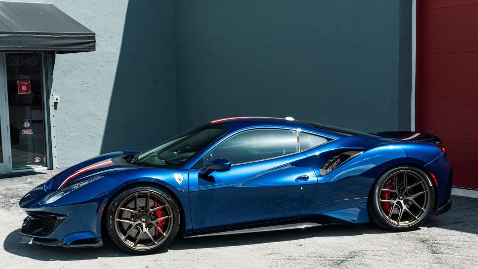 Ferrari 488 Pista | TDF Blue | on HRE R101LW | Santin Bronze