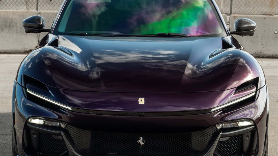 Ferrari Purosangue | Hong Kong Viola | on HRE P204 | Satin Black