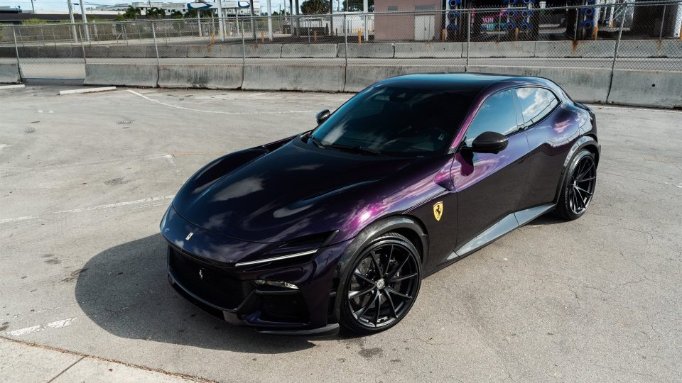 Ferrari Purosangue | Hong Kong Viola | on HRE P204 | Satin Black