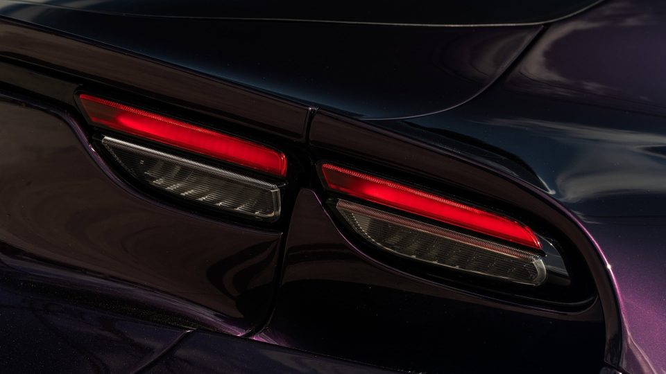 Ferrari Purosangue | Hong Kong Viola | on HRE P204 | Satin Black