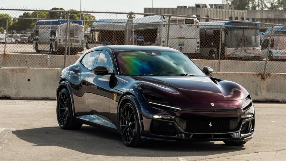 Ferrari Purosangue | Hong Kong Viola | on HRE P204 | Satin Black