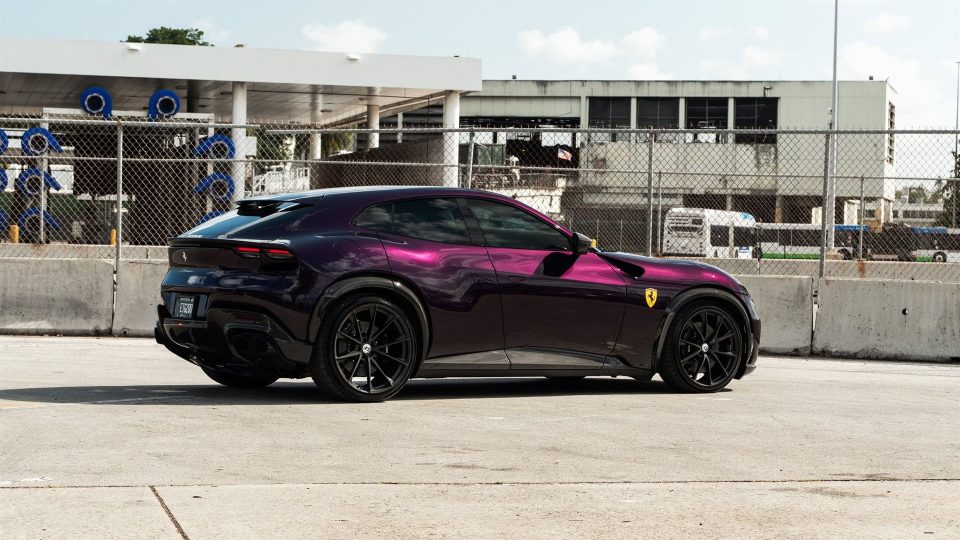 Ferrari Purosangue | Hong Kong Viola | on HRE P204 | Satin Black