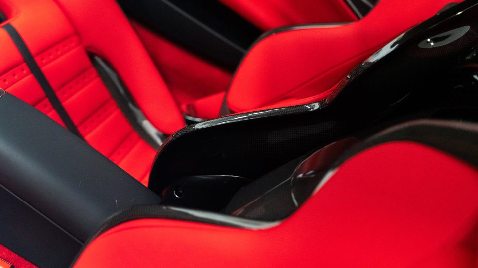 SF90 Spider – Rosso Ferrari Ryft Wheels