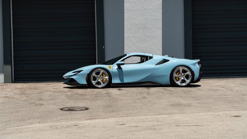 Ferrari SF90 | Azzurro La Platta | on ANRKY XR-305 | Polished Clear
