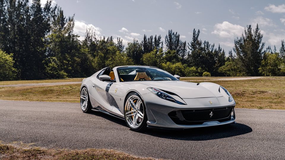 Ferarri 812 GTS | Grigio Squalo | on HRE S107SC | Brushed Clear