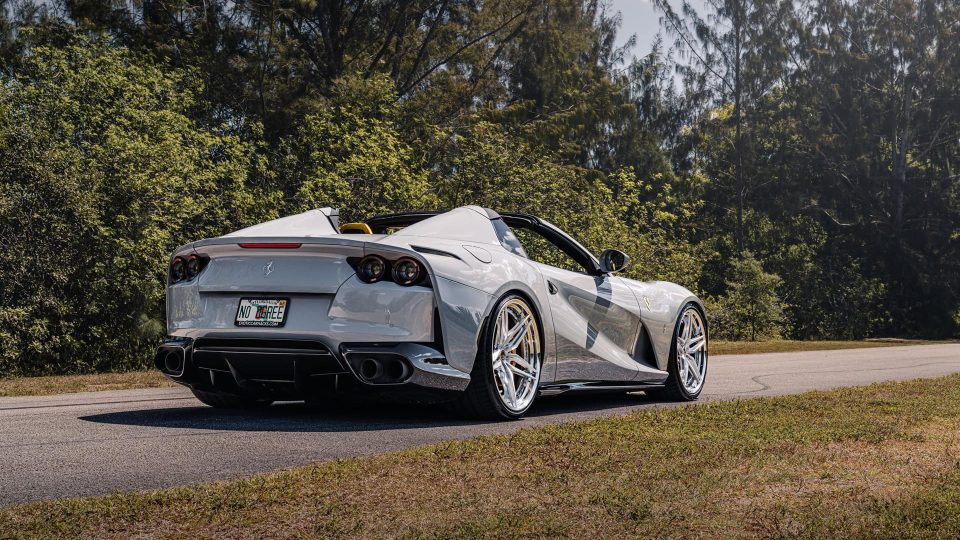 Ferarri 812 GTS | Grigio Squalo | on HRE S107SC | Brushed Clear