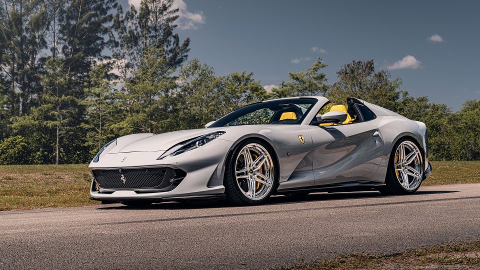 Ferarri 812 GTS | Grigio Squalo | on HRE S107SC | Brushed Clear