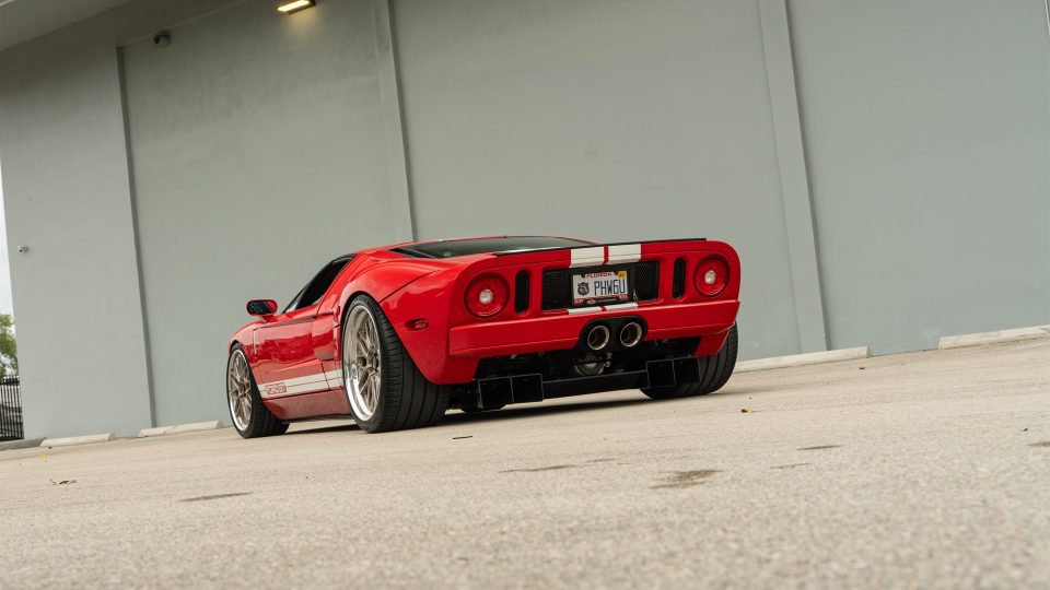 Ford GT MK1 | Ruby Red | on ANRKY RS1 | Satin White Gold