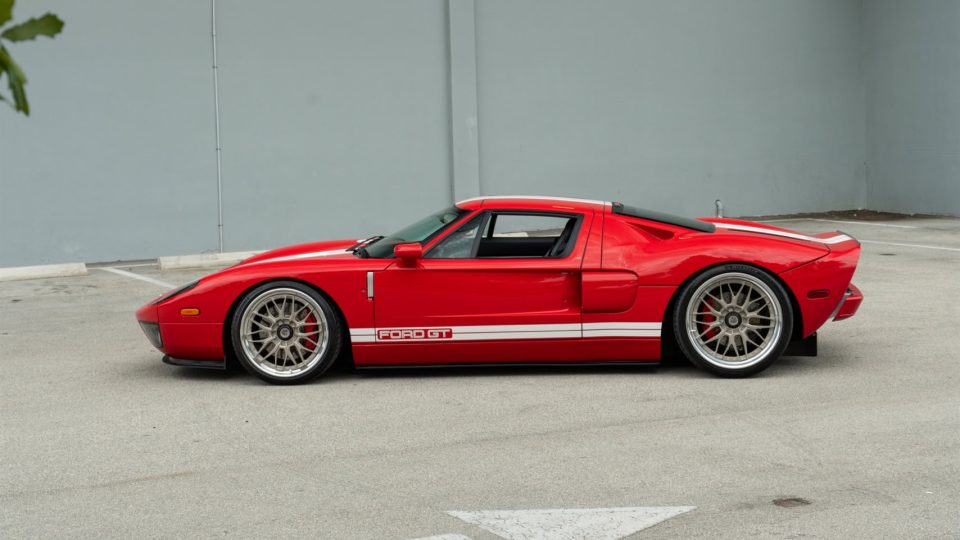 Ford GT MK1 | Ruby Red | on ANRKY RS1 | Satin White Gold