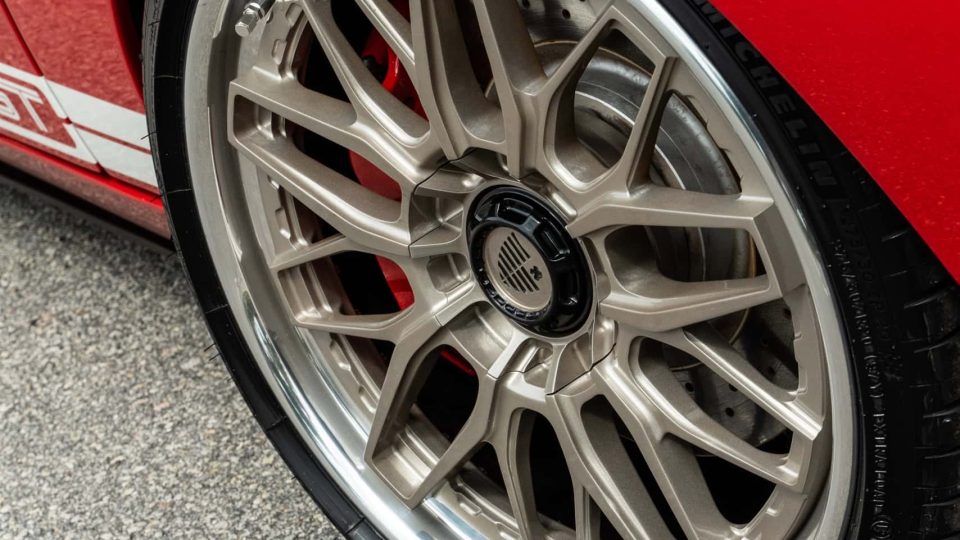 Ford GT MK1 | Ruby Red | on ANRKY RS1 | Satin White Gold