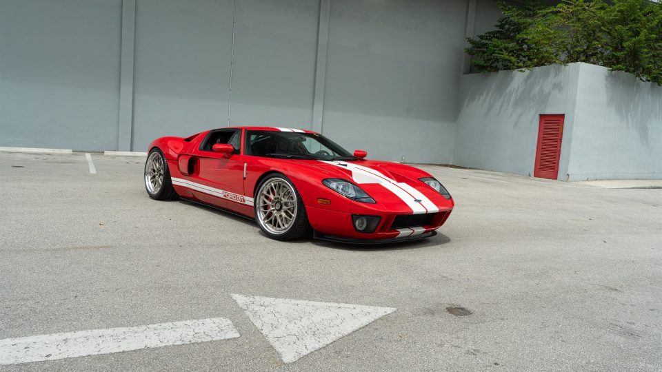 Ford GT MK1 | Ruby Red | on ANRKY RS1 | Satin White Gold