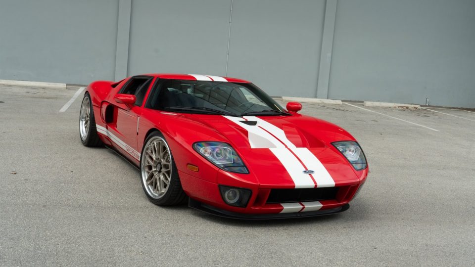 Ford GT MK1 | Ruby Red | on ANRKY RS1 | Satin White Gold
