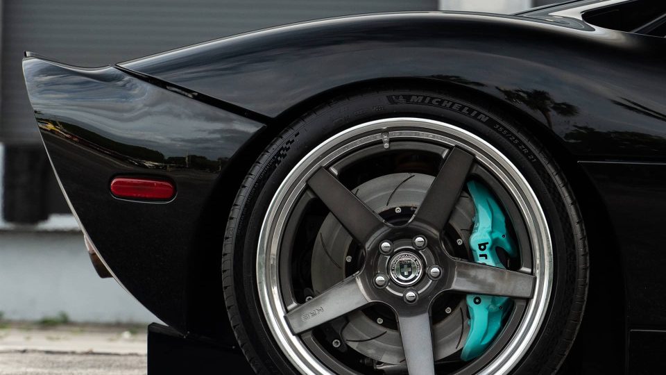 Ford GT MK1 | Black | on HRE RS105 | Polished Dark Clear