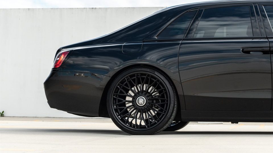 AL13 R100 | Rolls-Royce Ghost