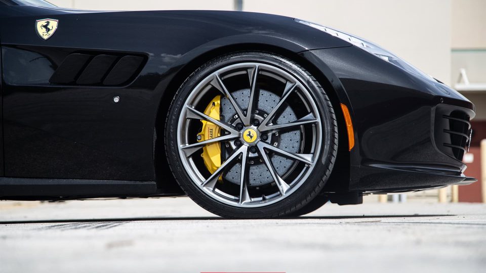 FERRARI GTC4LUSSO T ON HRE P204