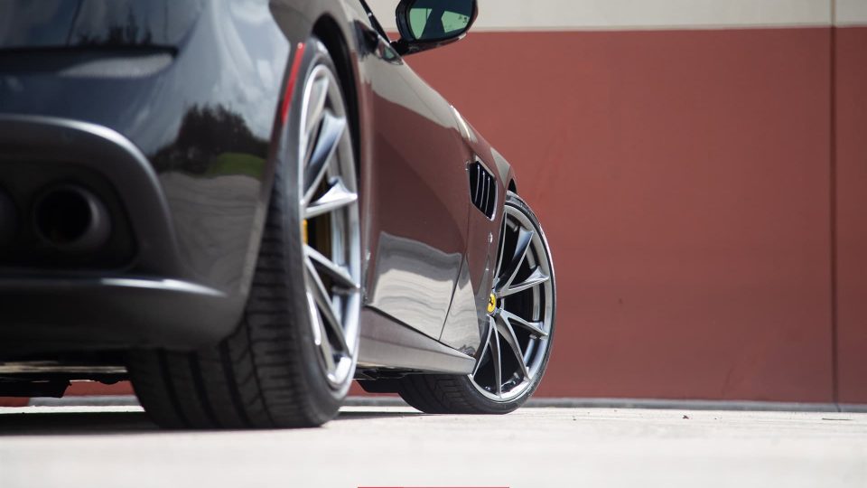 FERRARI GTC4LUSSO T ON HRE P204